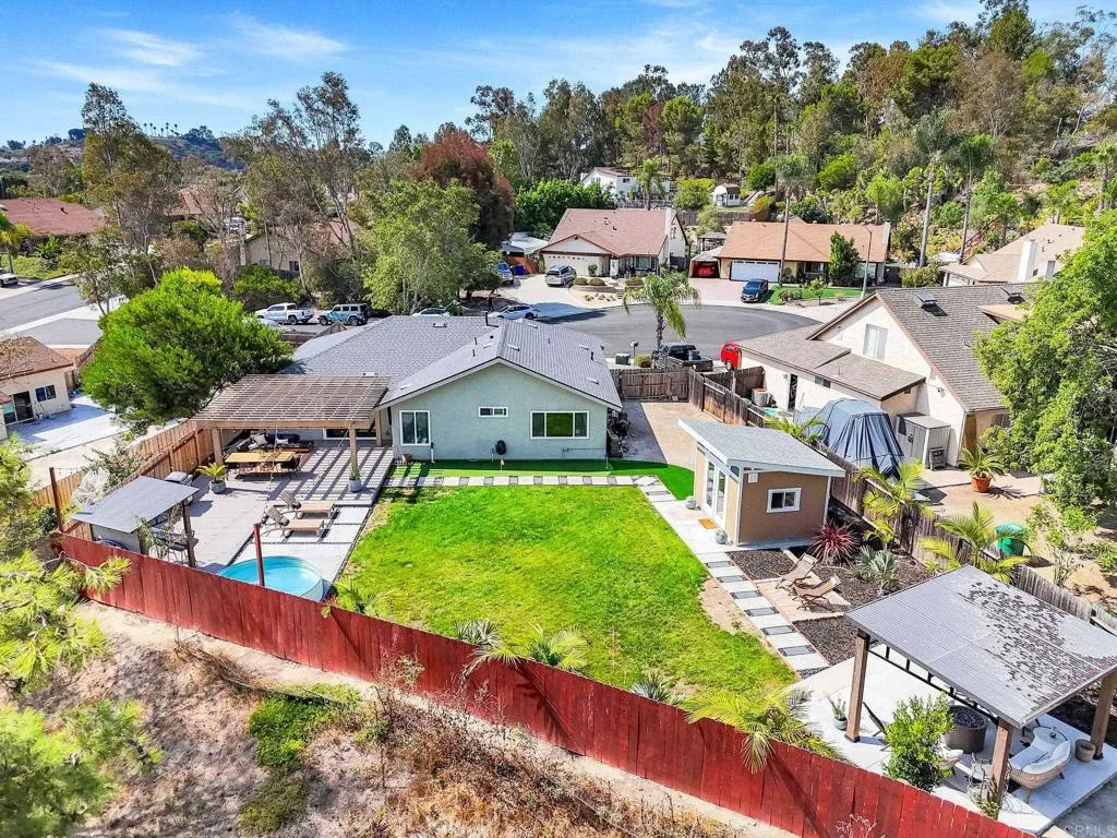 https://cdn.realtyfeed.com/cdn/127/306547030/5aeb2d64746df982510fca1a89e21dca.webp