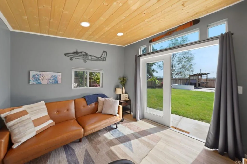 https://cdn.realtyfeed.com/cdn/127/306547030/b2db0a594d71d4d0dfc4b70e227d40e8.webp