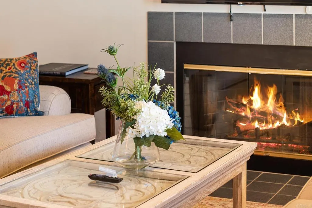 https://cdn.realtyfeed.com/cdn/127/306547031/ad2dd42813e7819d01bafa47b93b006c.webp
