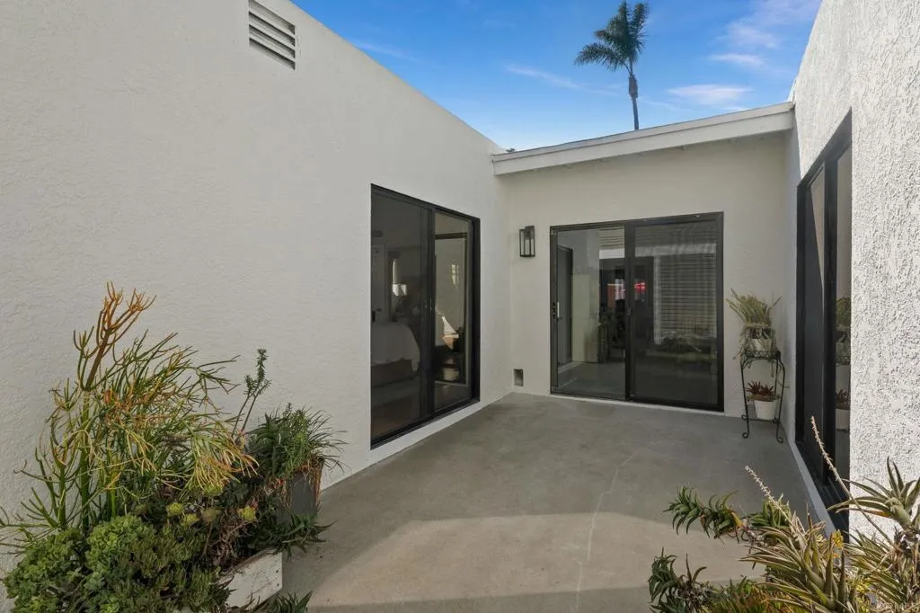 https://cdn.realtyfeed.com/cdn/127/306547031/ecf379d9d2691a21a07f71a1d957531a.webp