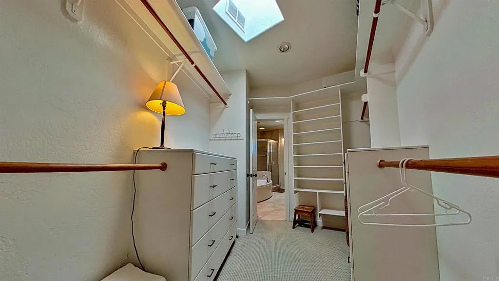 https://cdn.realtyfeed.com/cdn/127/306547093/484b7cd5897f6c527f7d45caa4454a25.webp