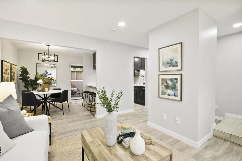 Photo #3: PTP2507158 Listing 