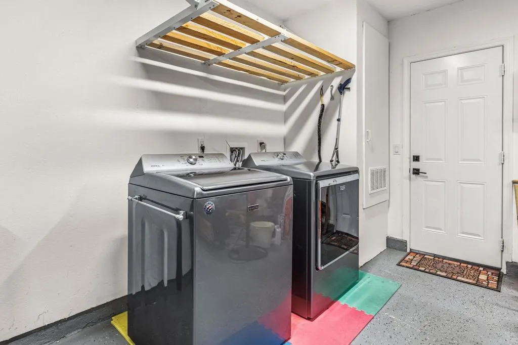 https://cdn.realtyfeed.com/cdn/127/306547121/d359e3bb3a686368b8f7e01d621e56c4.webp