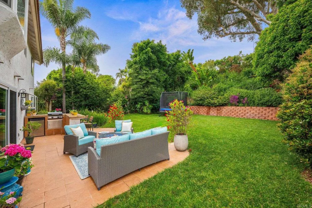 https://cdn.realtyfeed.com/cdn/127/306547125/1859e7934df8cf9e34b986b9cb5d728f.webp
