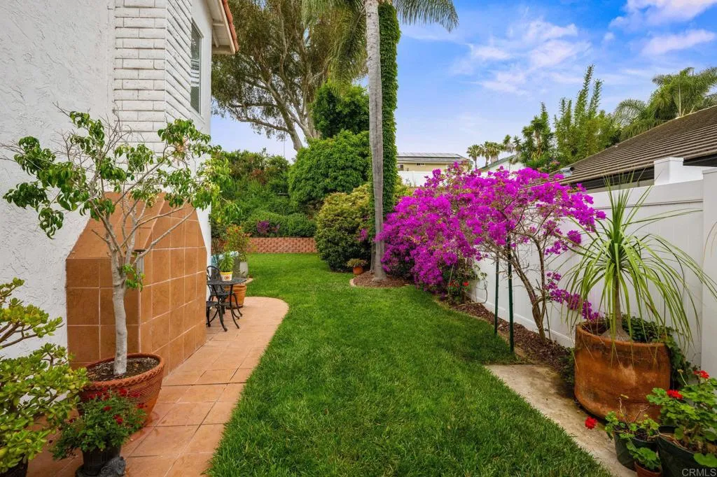 https://cdn.realtyfeed.com/cdn/127/306547125/d1fc61d8ae890a0ac35ed68fb355a61e.webp