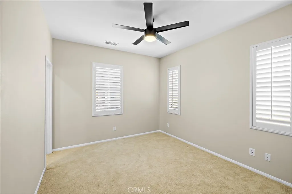 https://cdn.realtyfeed.com/cdn/127/306547188/3ced597120a8026ec1207ecd1e778036.webp