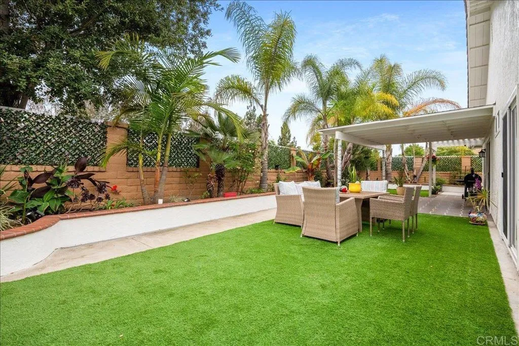 https://cdn.realtyfeed.com/cdn/127/306547204/4c095439f397328d2dc76b2b9f841d00.webp