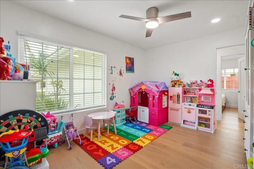 https://cdn.realtyfeed.com/cdn/127/306547204/eb099cdc2c89a11729553e01176801fa.webp