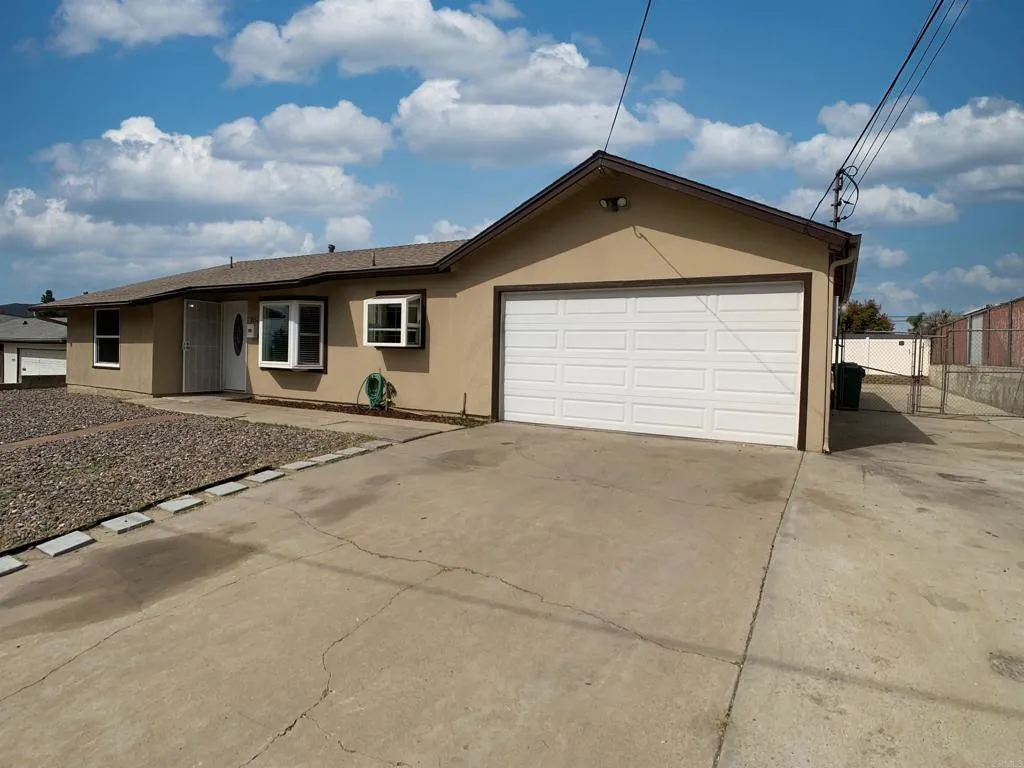 https://cdn.realtyfeed.com/cdn/127/306547210/530f20b208b51372be2835edb8e14c28.webp