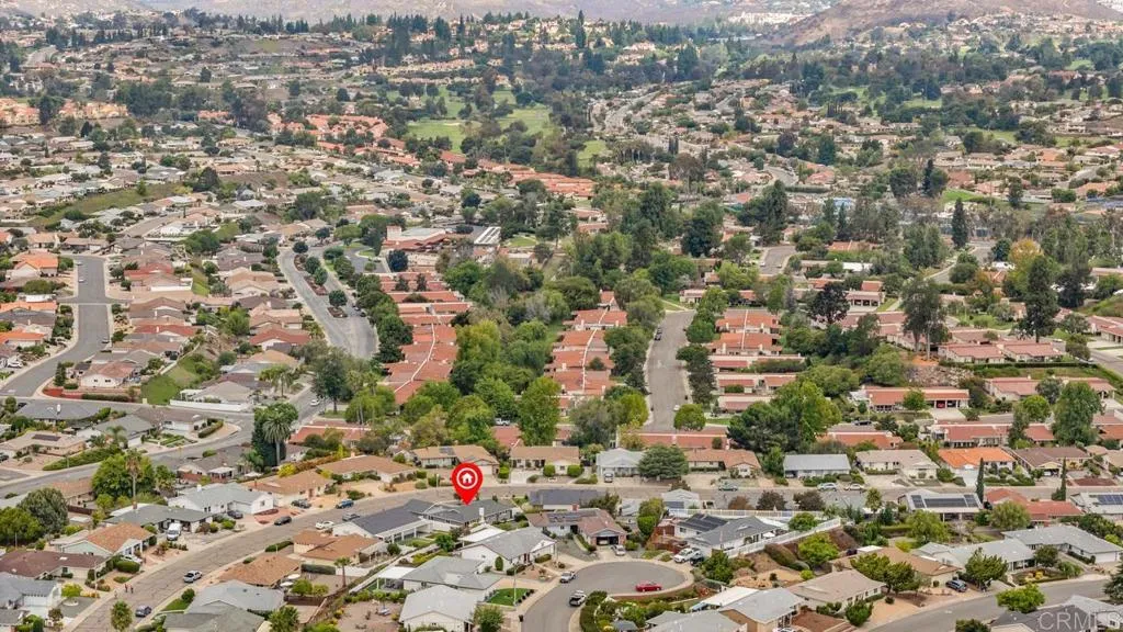 https://cdn.realtyfeed.com/cdn/127/306547245/001c14d448a11da24b06c9a02b1154e5.webp