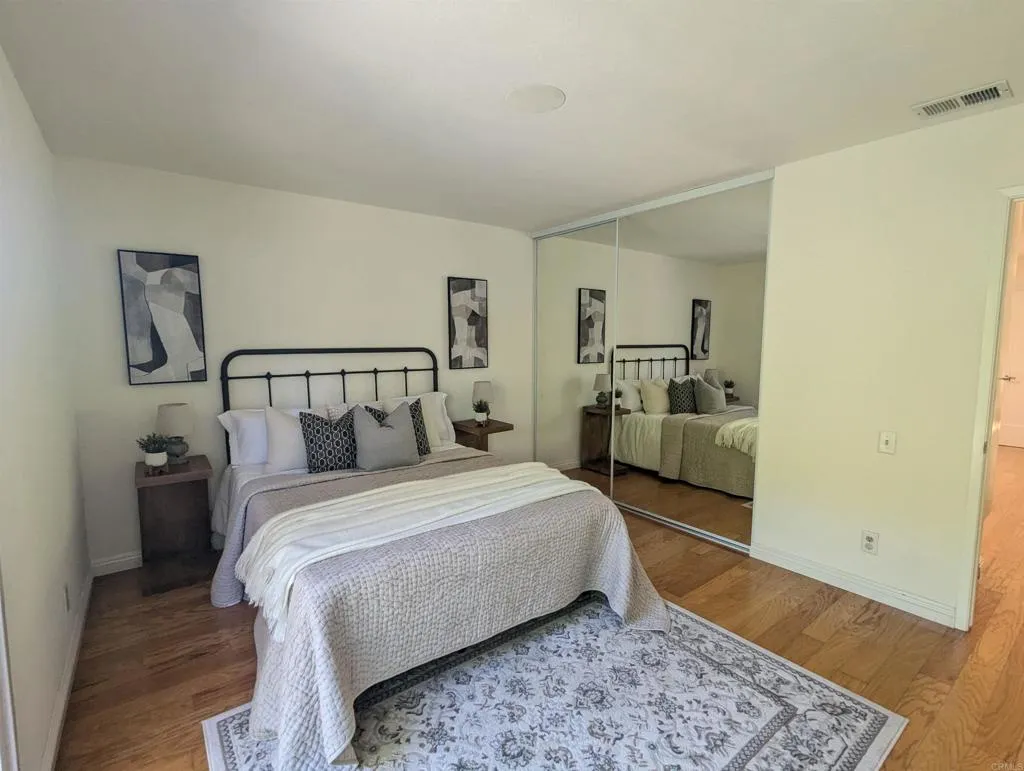 https://cdn.realtyfeed.com/cdn/127/306547255/545369cf2f42149506eff04ab275e135.webp