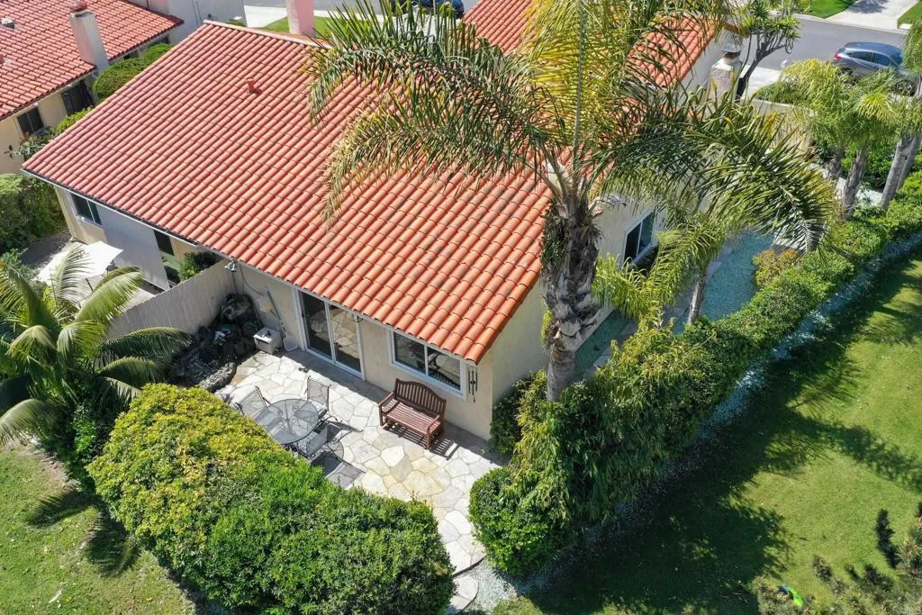 https://cdn.realtyfeed.com/cdn/127/306547255/5cf5f57d240b57330f476cb15528604c.webp