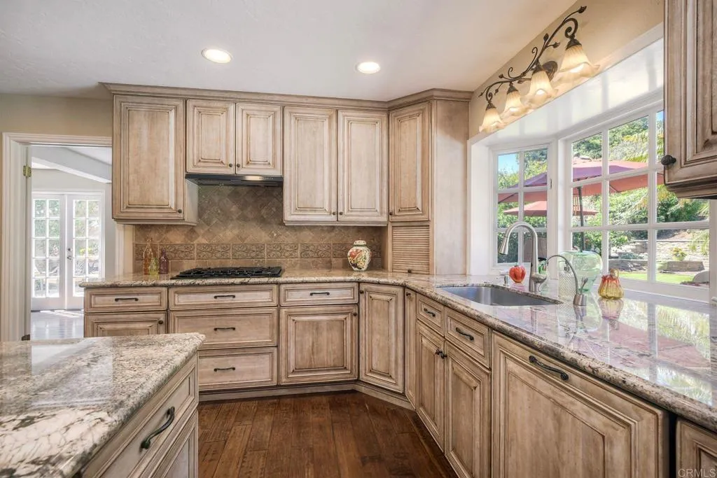 https://cdn.realtyfeed.com/cdn/127/306547256/d1d36c0954d4b81770d926313bbea896.webp