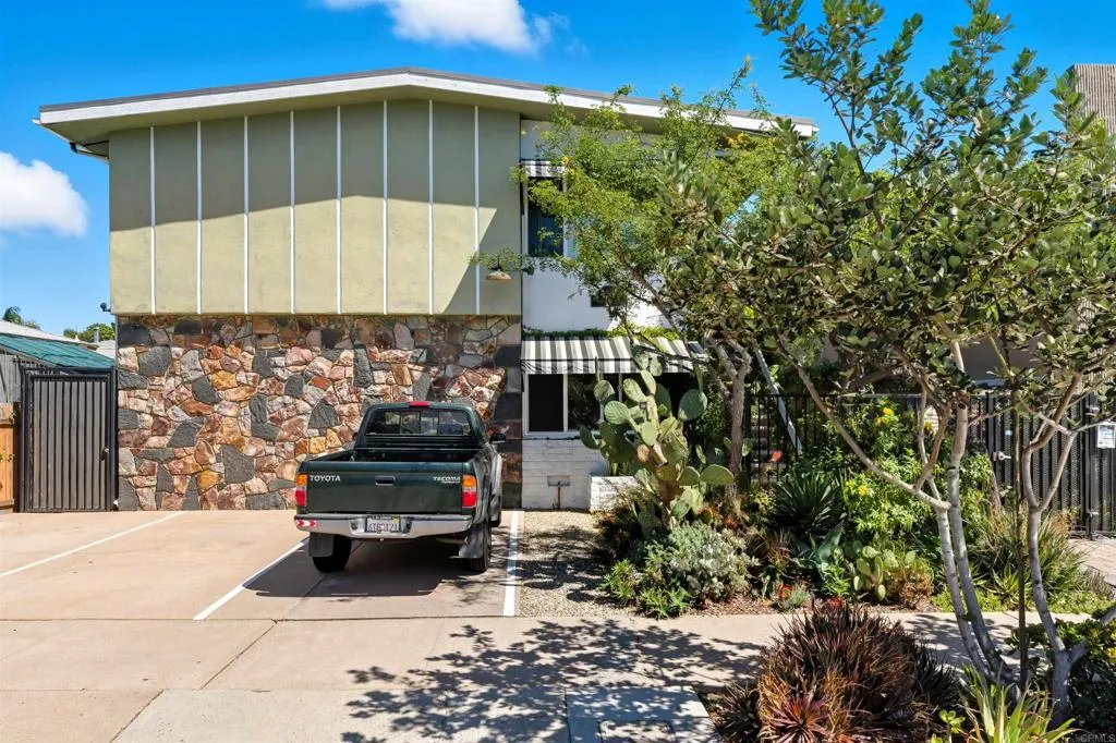 https://cdn.realtyfeed.com/cdn/127/306547288/9fd40b040f0fcb54529bc231386c86bd.webp