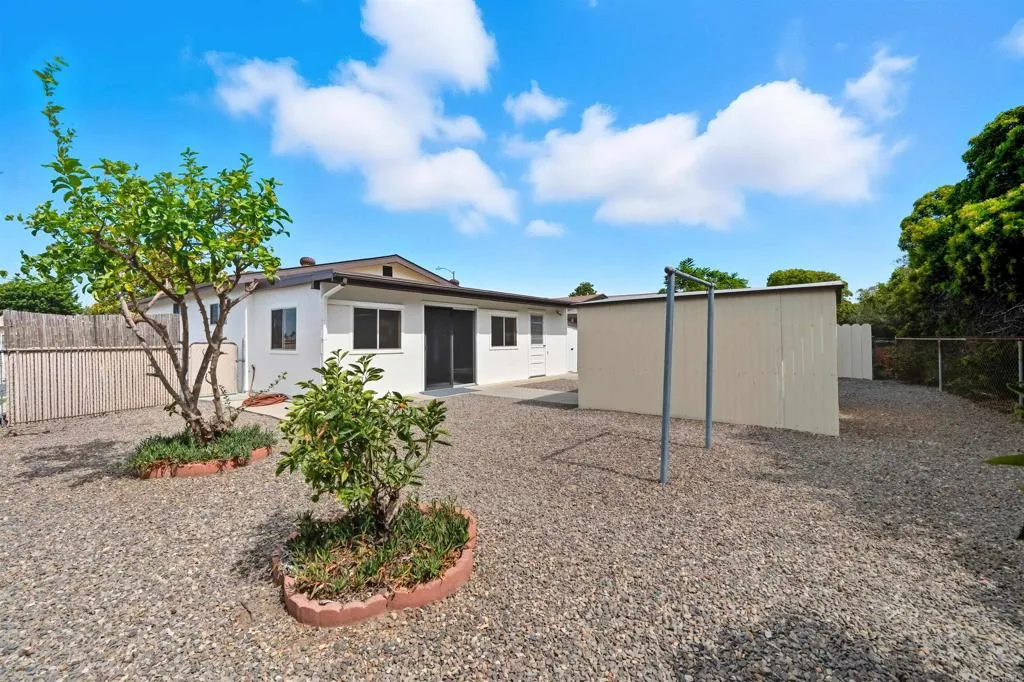 https://cdn.realtyfeed.com/cdn/127/306547323/940f3a2dc03666db198e3f5ce94d88df.webp