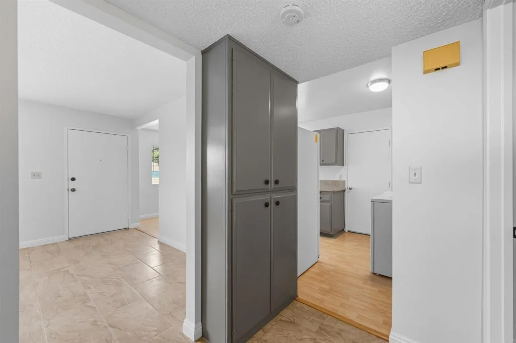 https://cdn.realtyfeed.com/cdn/127/306547323/fa7131ded9d4570ded54fb2bc5562b9f.webp