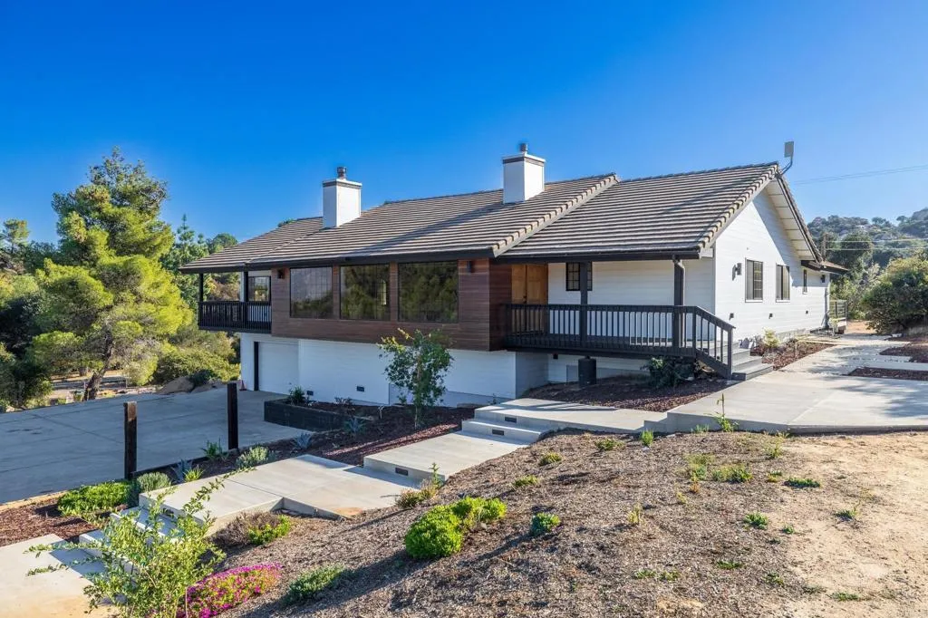 https://cdn.realtyfeed.com/cdn/127/306547333/5ea343b67ebf7f67c25def1aaf480711.webp