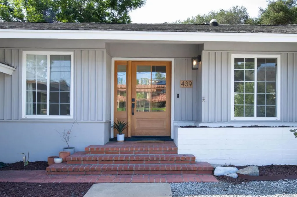 https://cdn.realtyfeed.com/cdn/127/306547345/8ef7643853ecf6a8d124a9268c1dd512.webp