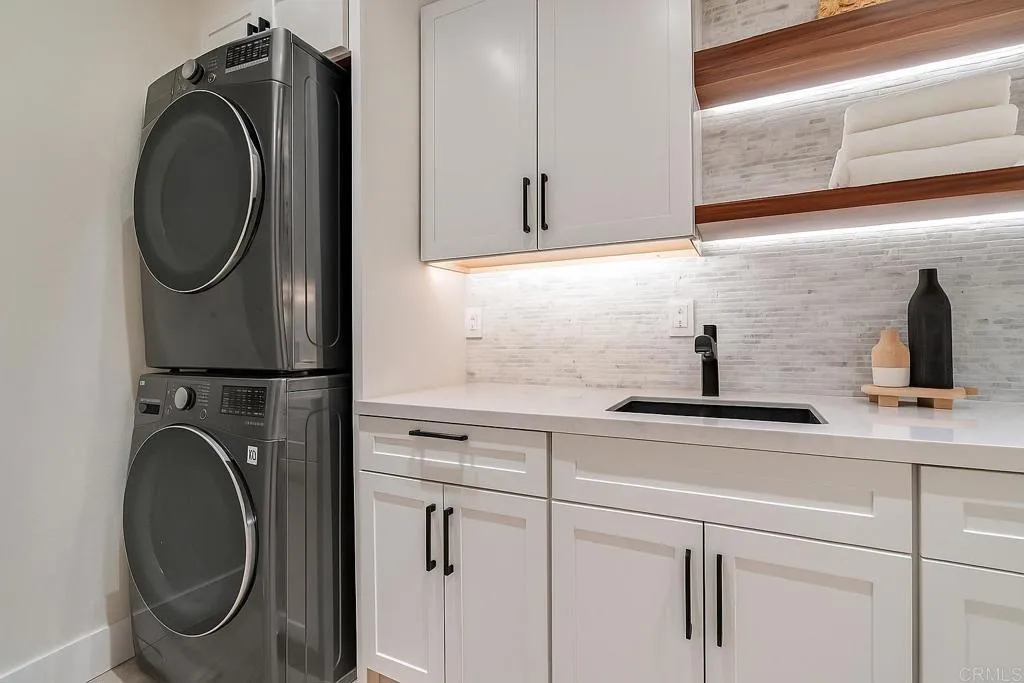https://cdn.realtyfeed.com/cdn/127/306547365/7f1fd410896146bd99ef54f323d8c494.webp
