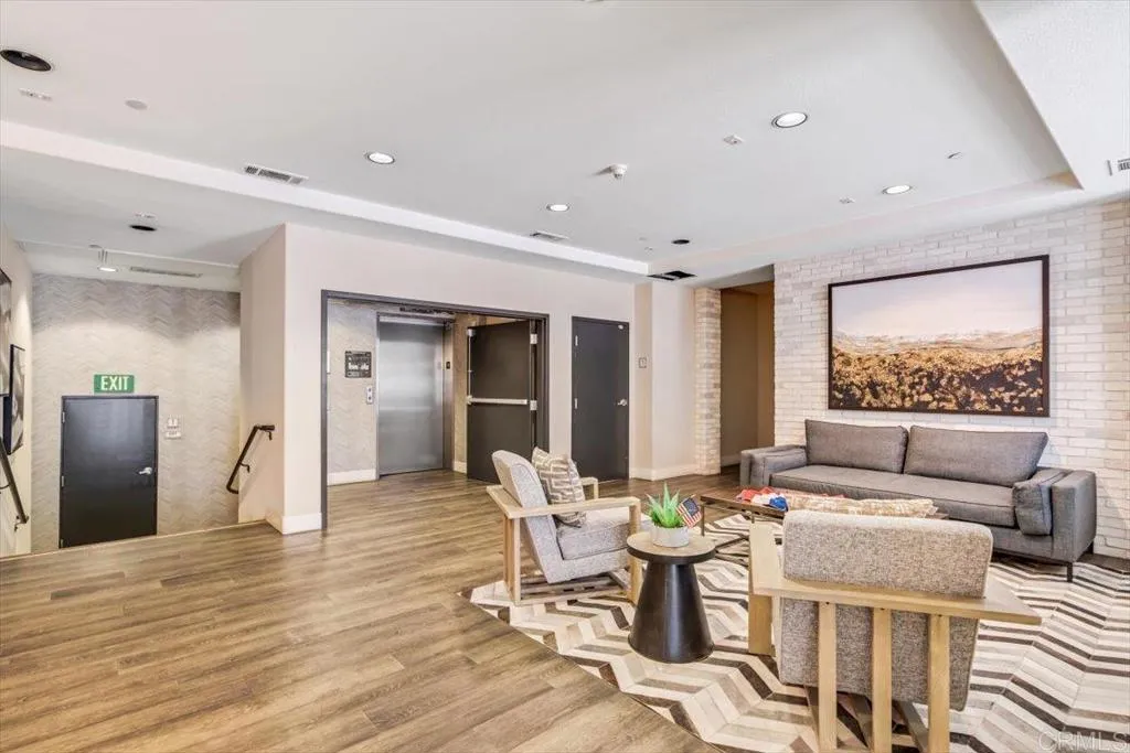 https://cdn.realtyfeed.com/cdn/127/306547365/dd7452cdf5666e80ecdb85dd3d5bc935.webp
