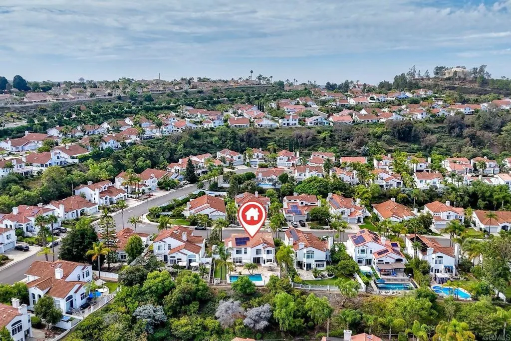 https://cdn.realtyfeed.com/cdn/127/306547376/44428a516805829e6ae4a70562a915ef.webp