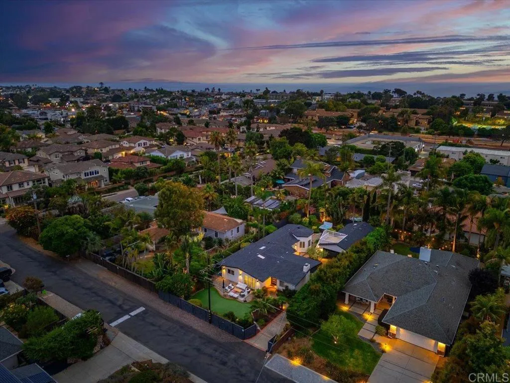 https://cdn.realtyfeed.com/cdn/127/306547377/016ff88d20b9f2e2e3d83928d41b7faa.webp