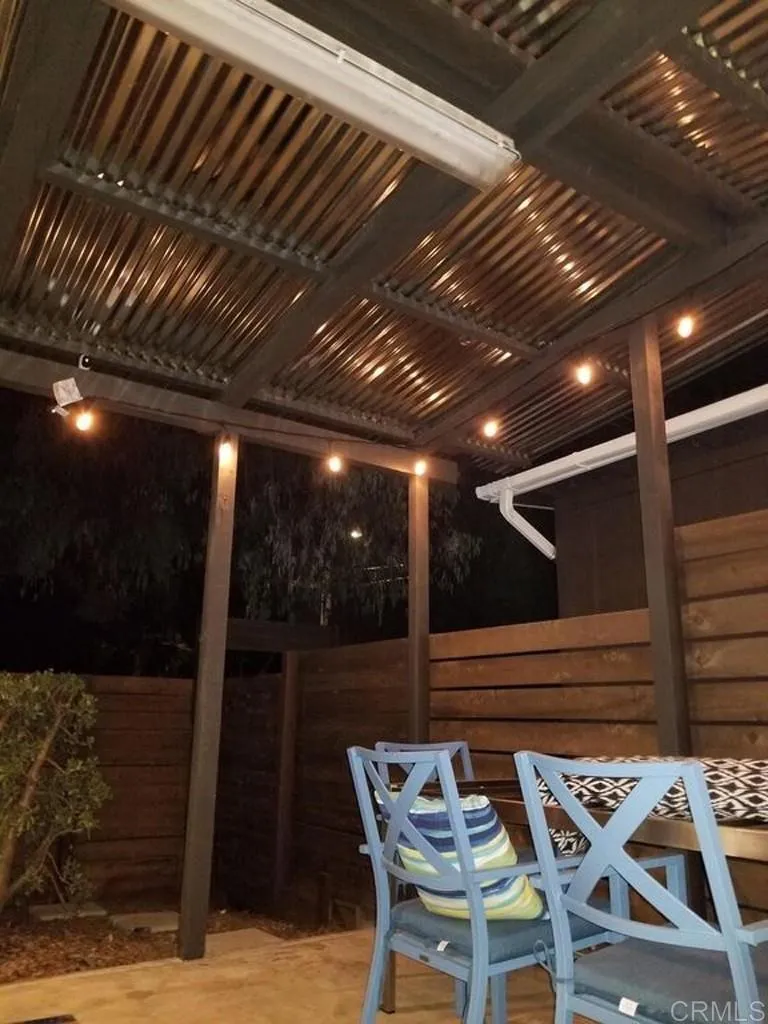 https://cdn.realtyfeed.com/cdn/127/306547381/db4bca89f9f6f0e4fa3cf4da6763a808.webp