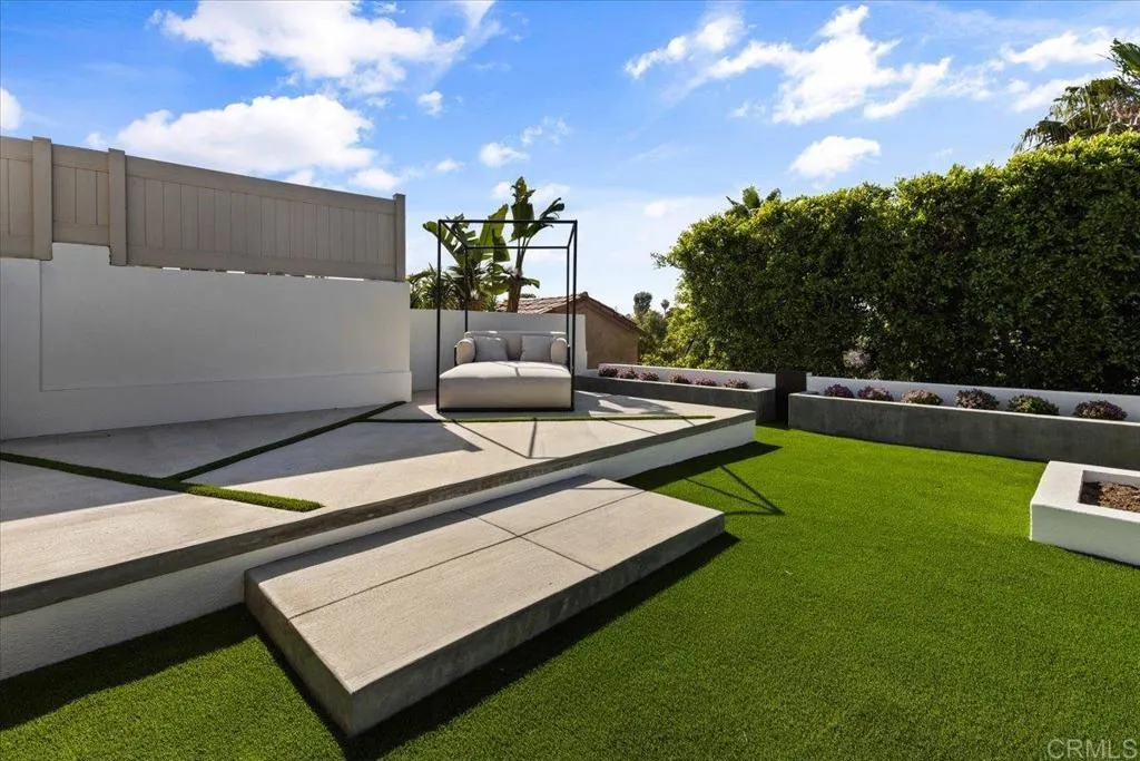 https://cdn.realtyfeed.com/cdn/127/306547383/105421e3ddf8c988fdfbbc1c0118ce58.webp