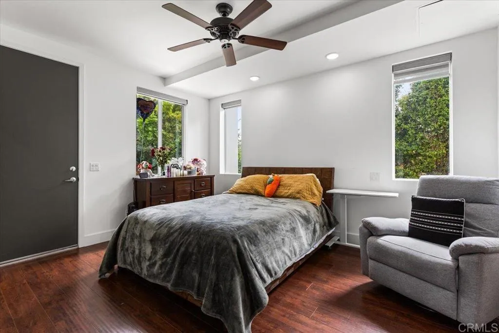 https://cdn.realtyfeed.com/cdn/127/306547383/1833d6bf5088cbba4f5e1eb08bc13a04.webp
