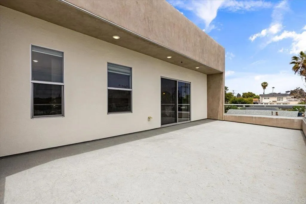 https://cdn.realtyfeed.com/cdn/127/306547383/1b247b308f75aae922f87d9e69a00761.webp