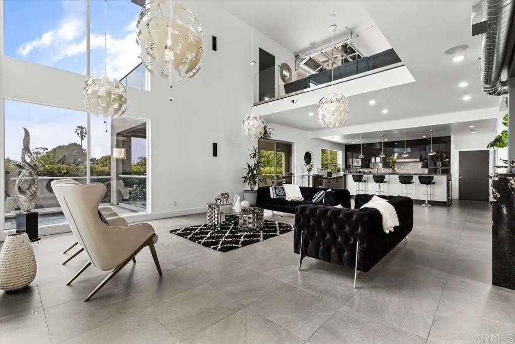 https://cdn.realtyfeed.com/cdn/127/306547383/369fc64b56fb991f94a455a0858ff5f8.webp
