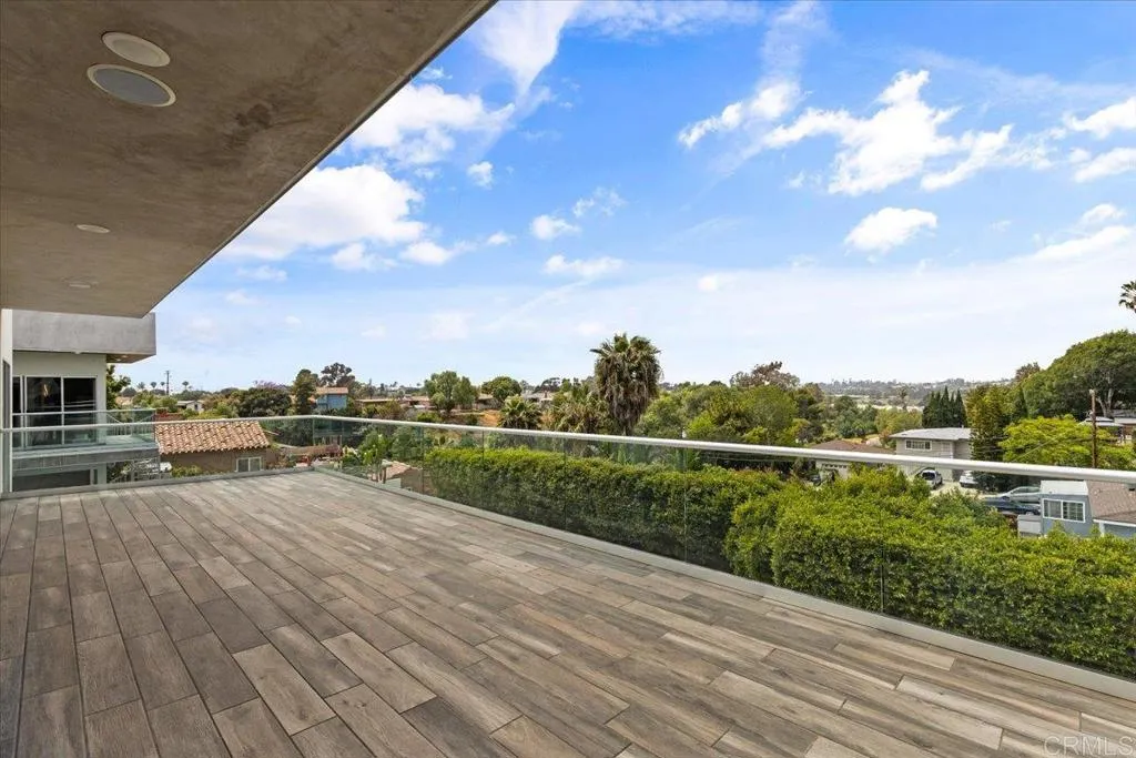 https://cdn.realtyfeed.com/cdn/127/306547383/7ed1e84f807c3f75b9e934a34868313c.webp