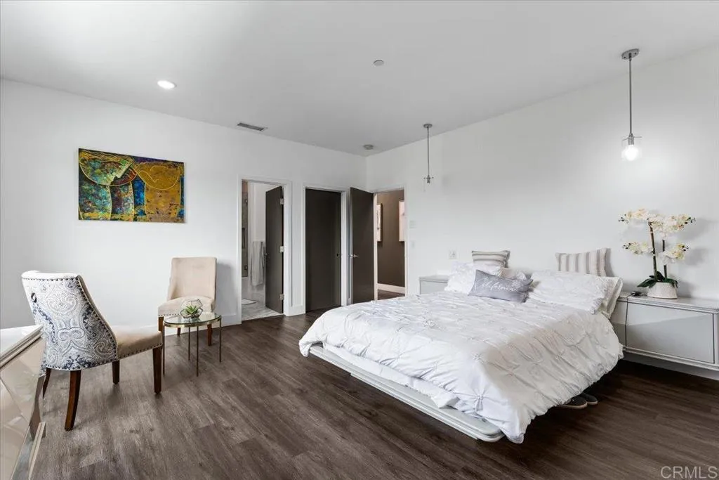 https://cdn.realtyfeed.com/cdn/127/306547383/811e3e32760600e8f591e3caa027bae6.webp
