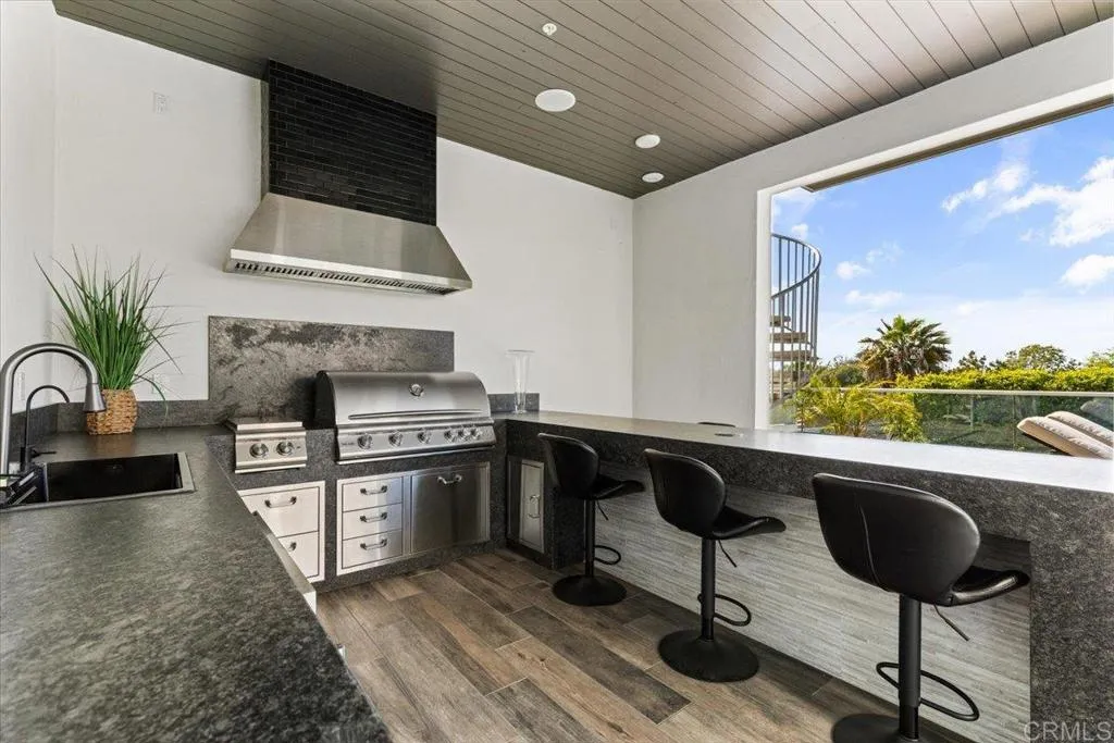 https://cdn.realtyfeed.com/cdn/127/306547383/ea98ba5855131651a88988f29f830de7.webp