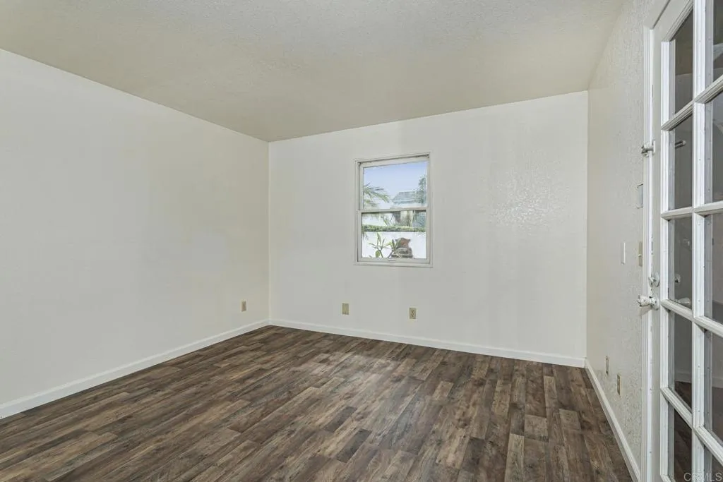 https://cdn.realtyfeed.com/cdn/127/306547425/d0ab7c51a6304a4c96ed496356b137dd.webp