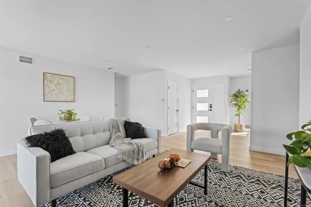 https://cdn.realtyfeed.com/cdn/127/306547498/f0a30a0a84951f1eaf2553d043043984.webp