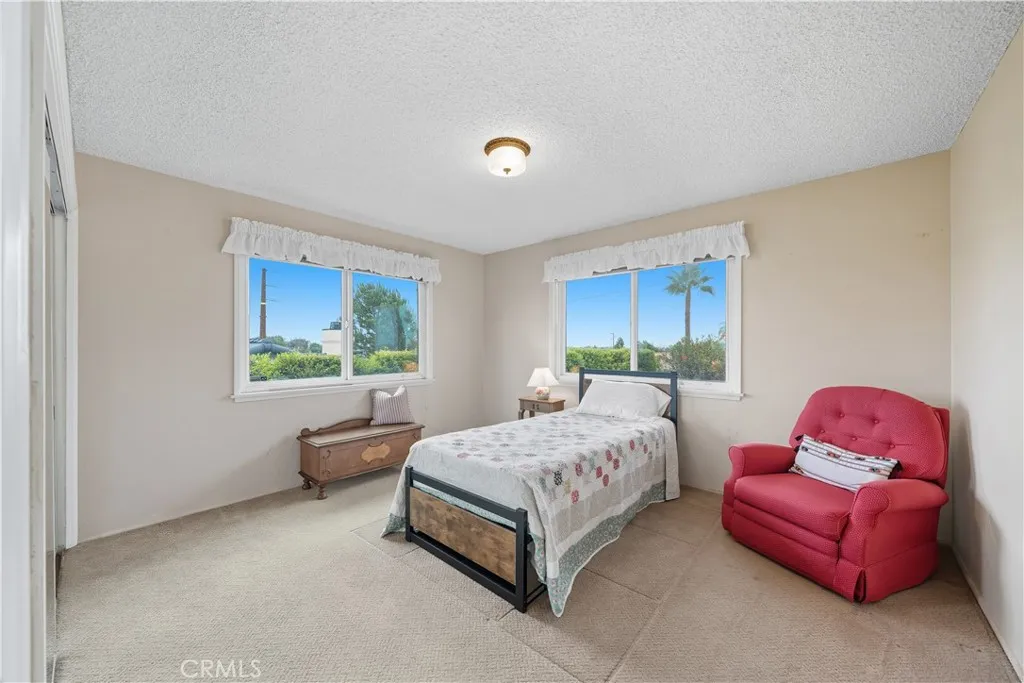 https://cdn.realtyfeed.com/cdn/127/306547499/f327ee6bb8f304ddfa20ac518e8f1639.webp