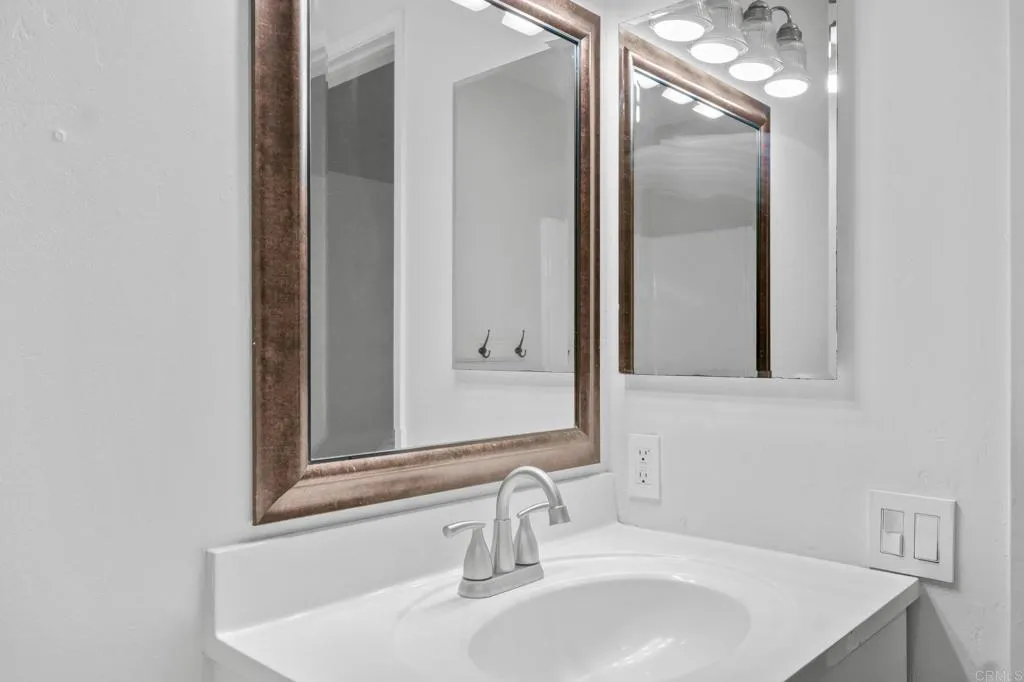 https://cdn.realtyfeed.com/cdn/127/306547509/cb3278532535143db5b206ac6fee2b7e.webp