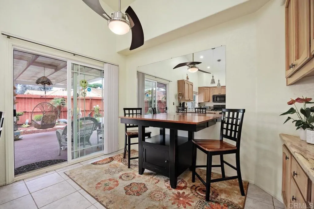 https://cdn.realtyfeed.com/cdn/127/306547512/bdf4809f77d2ce8e58bd8be083d66b8d.webp