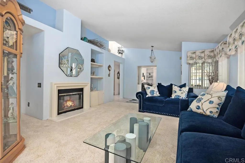 https://cdn.realtyfeed.com/cdn/127/306547512/c3c2323bab0eae6d21f04549a2c08721.webp