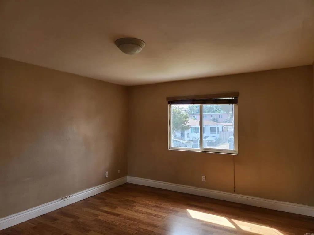https://cdn.realtyfeed.com/cdn/127/306547514/81afe1fe0a81c5d8fd283b4c02f0e296.webp