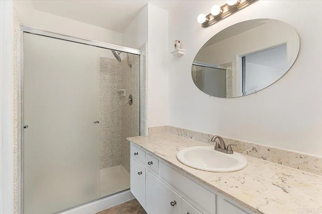 Photo #16: NDP2509237 Listing: Photo #16