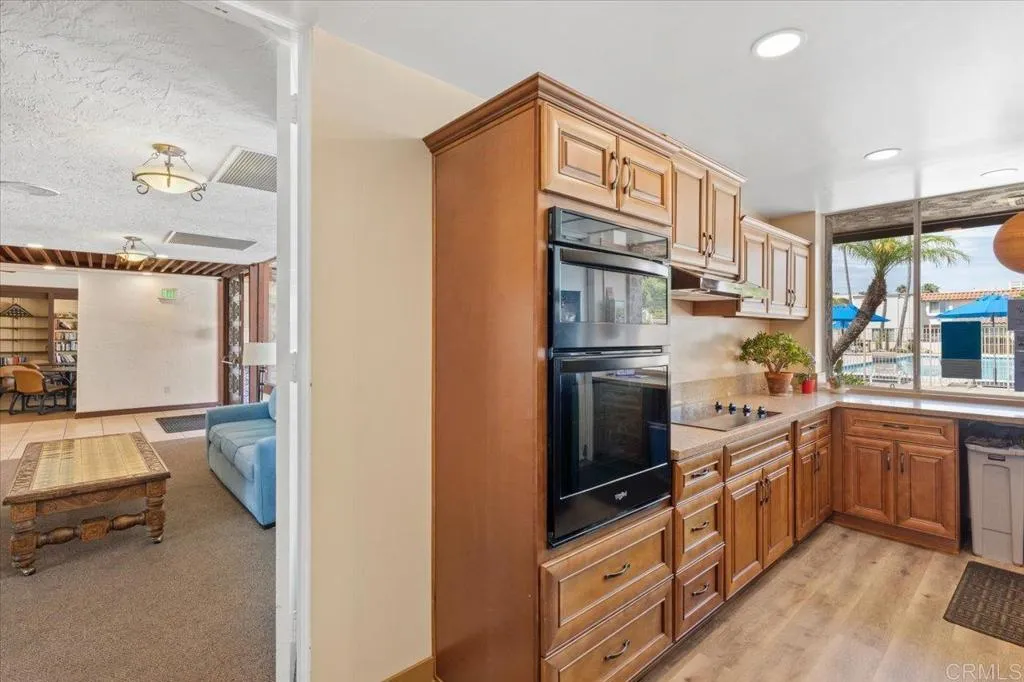 https://cdn.realtyfeed.com/cdn/127/306547519/83afb561b5fe5449ab3d583aa089f164.webp