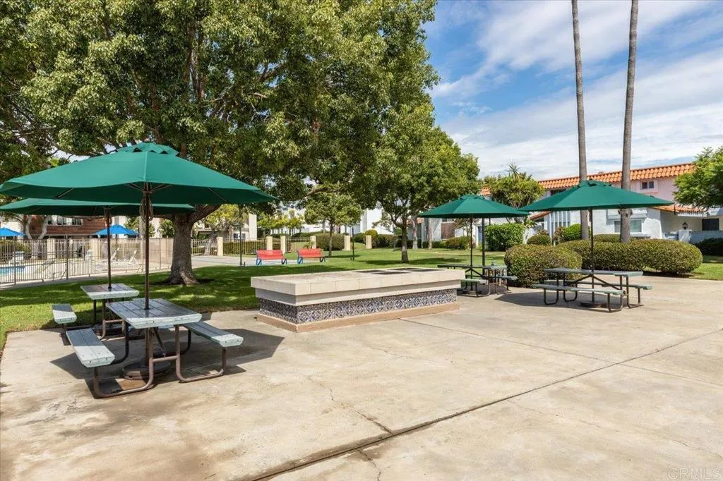 https://cdn.realtyfeed.com/cdn/127/306547519/f01d0550c8f189d3c919a0a06fda20f7.webp