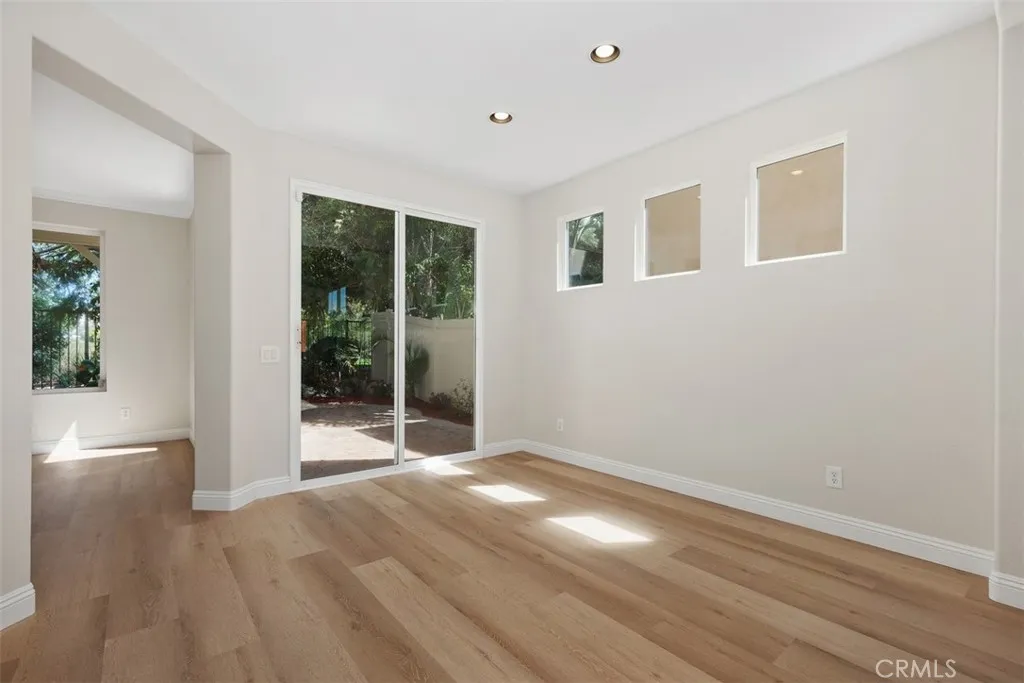 https://cdn.realtyfeed.com/cdn/127/306547573/c6bb3aa41a082f63f0476294854fc40d.webp