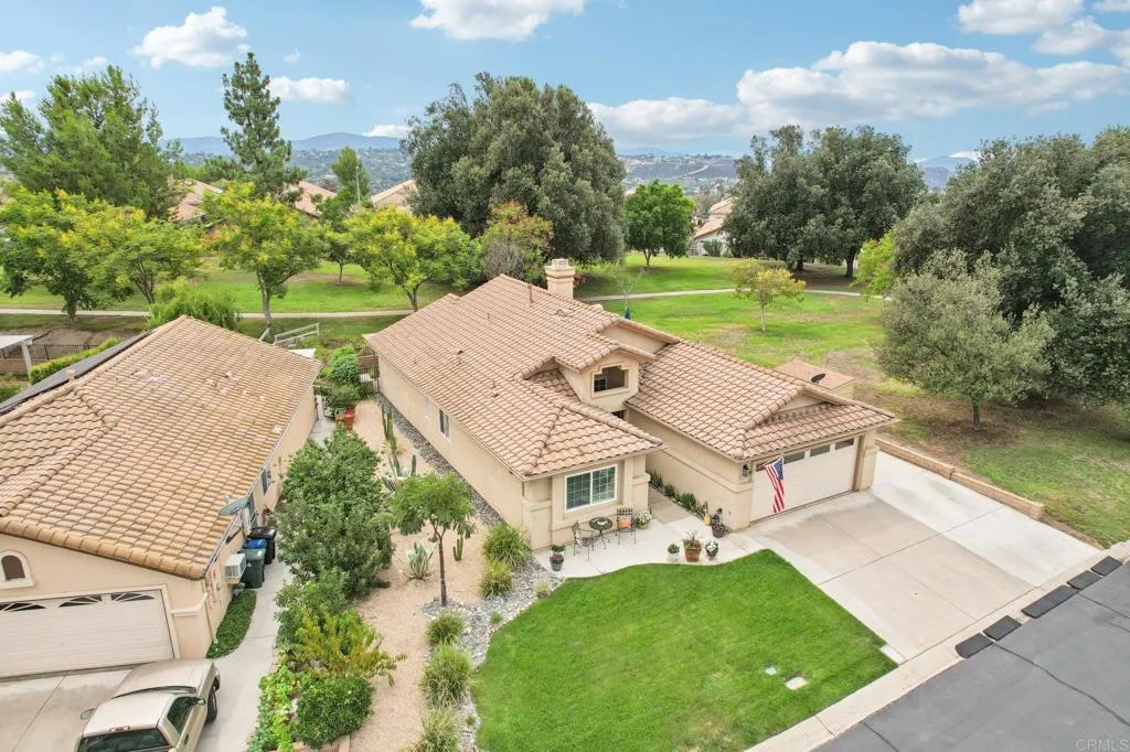 https://cdn.realtyfeed.com/cdn/127/306547644/b91ad9b421538b51c1c6fec1493262e2.webp