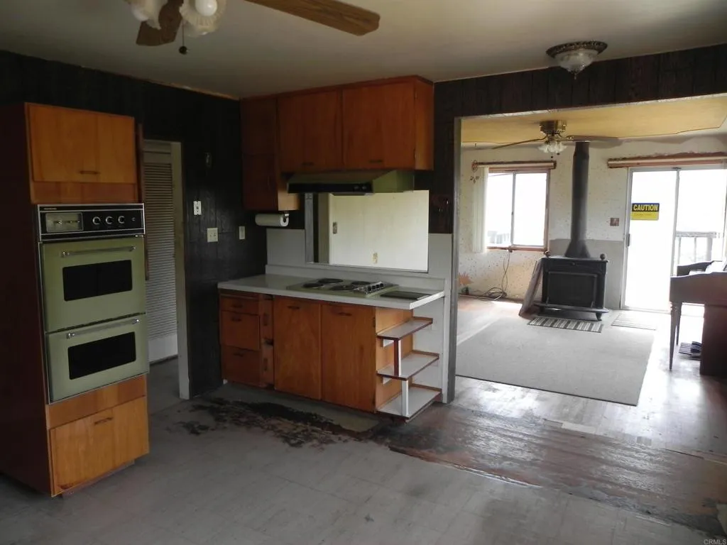 https://cdn.realtyfeed.com/cdn/127/306547756/03766a57e52904ab9fe393f4d972f8a8.webp