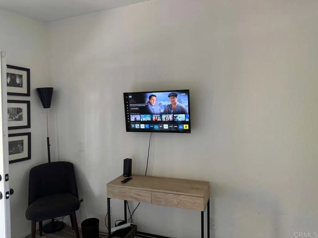https://cdn.realtyfeed.com/cdn/127/306547780/aa4823317f4d6e3477b11f77b852a209.webp
