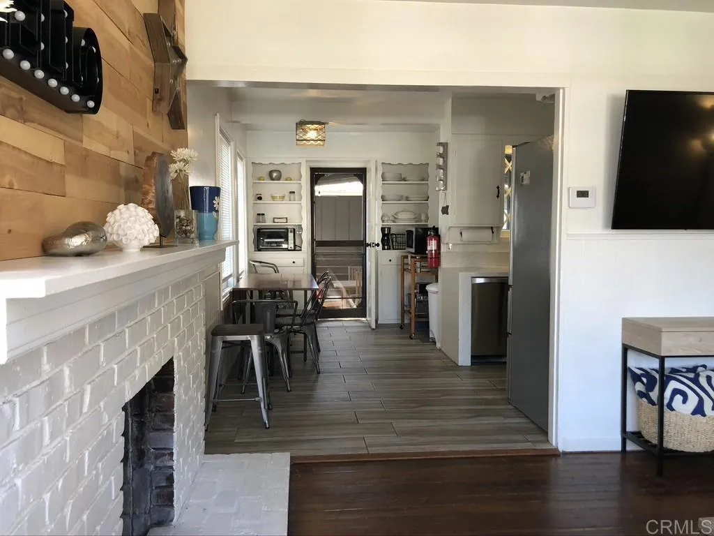 https://cdn.realtyfeed.com/cdn/127/306547780/ed18c800281c06ad86801ff5f5a23a46.webp