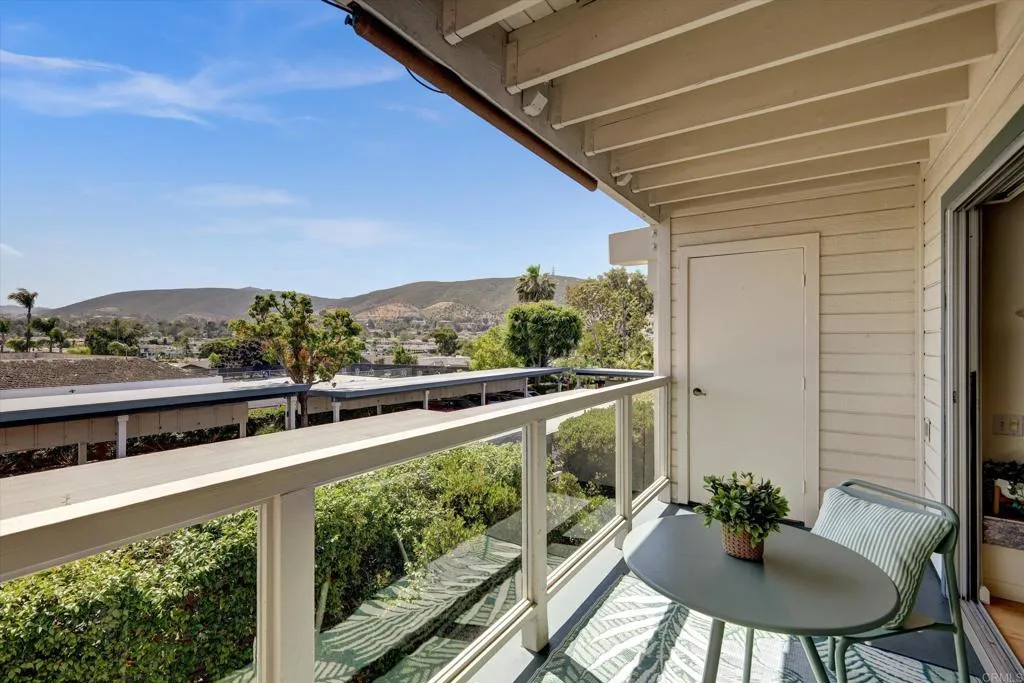 https://cdn.realtyfeed.com/cdn/127/306547959/4be341ca3433bbd7ed40da924615d29d.webp